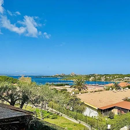 Sea View With Pool Two Bedroom Casa vacanze *