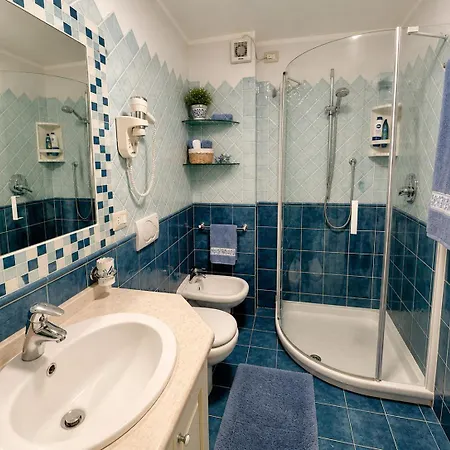 B&w Sea View Two Bedroom With Pool Near The