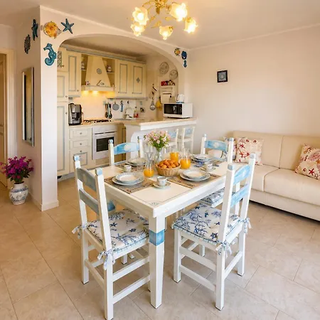 別荘 B&w Sea View Two Bedroom With Pool Near The