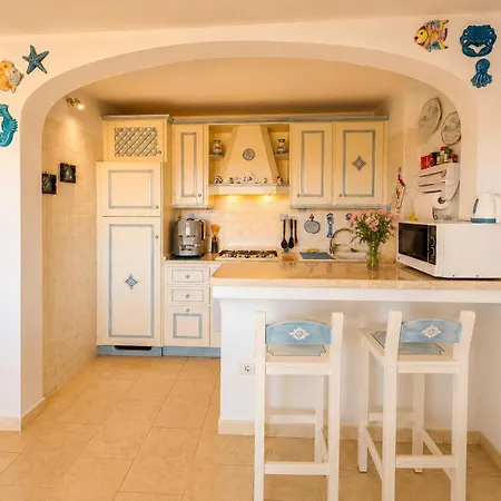 B&w Sea View Two Bedroom With Pool Near The Ferienhaus *
